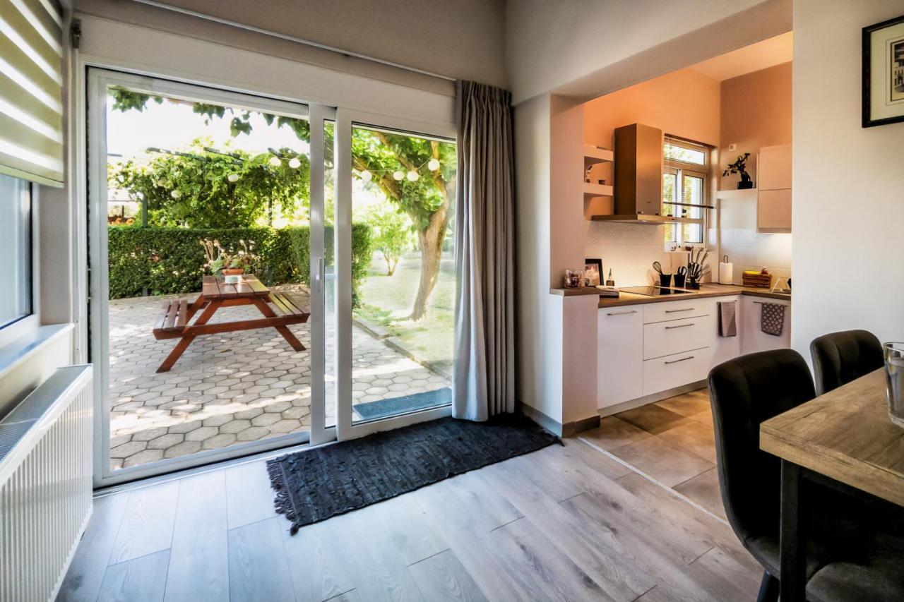 Emmy'S Guesthouse Спарти Екстериор снимка