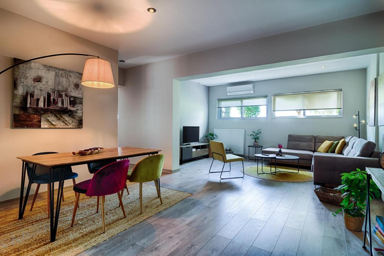 Emmy'S Guesthouse Спарти Екстериор снимка